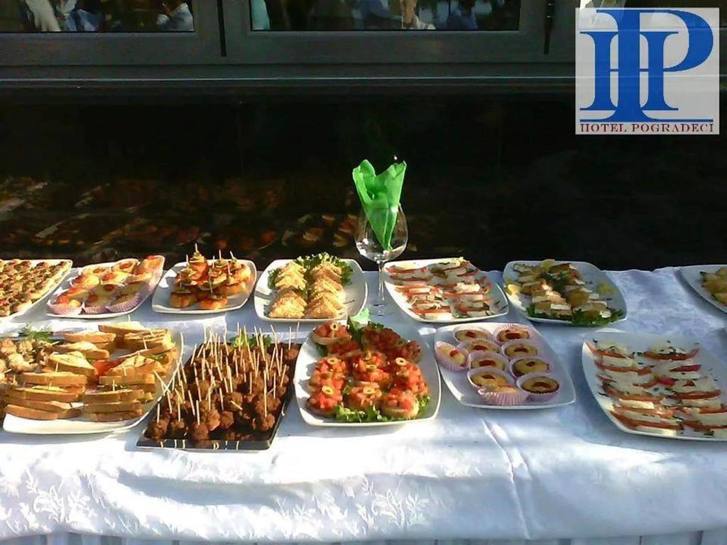 Hotel Pogradeci Luaran gambar