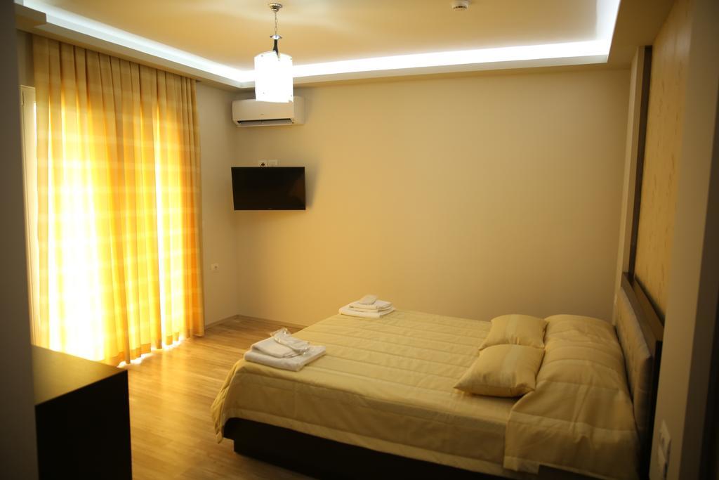 Hotel Pogradeci Bilik gambar