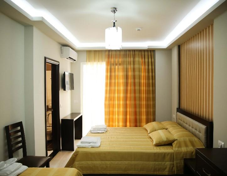 Hotel Pogradeci Luaran gambar