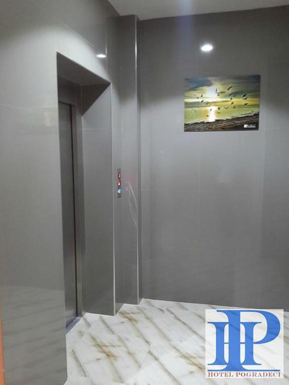 Hotel Pogradeci Luaran gambar